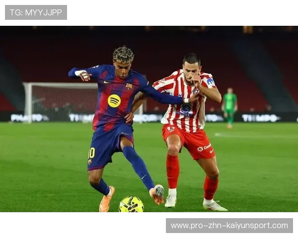 巴萨边路联动训练更协调：打造梦幻配合，攻防皆可控